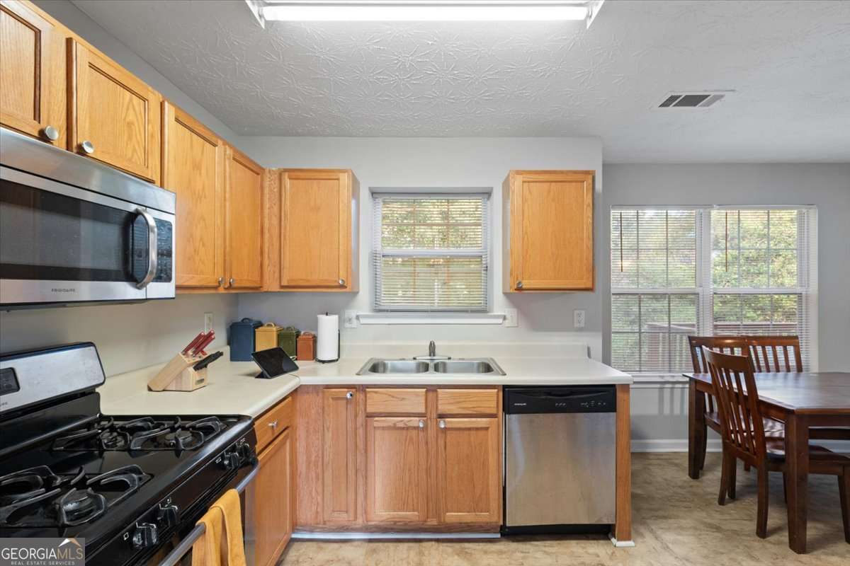 2628 Essex Court Conyers GA 30013