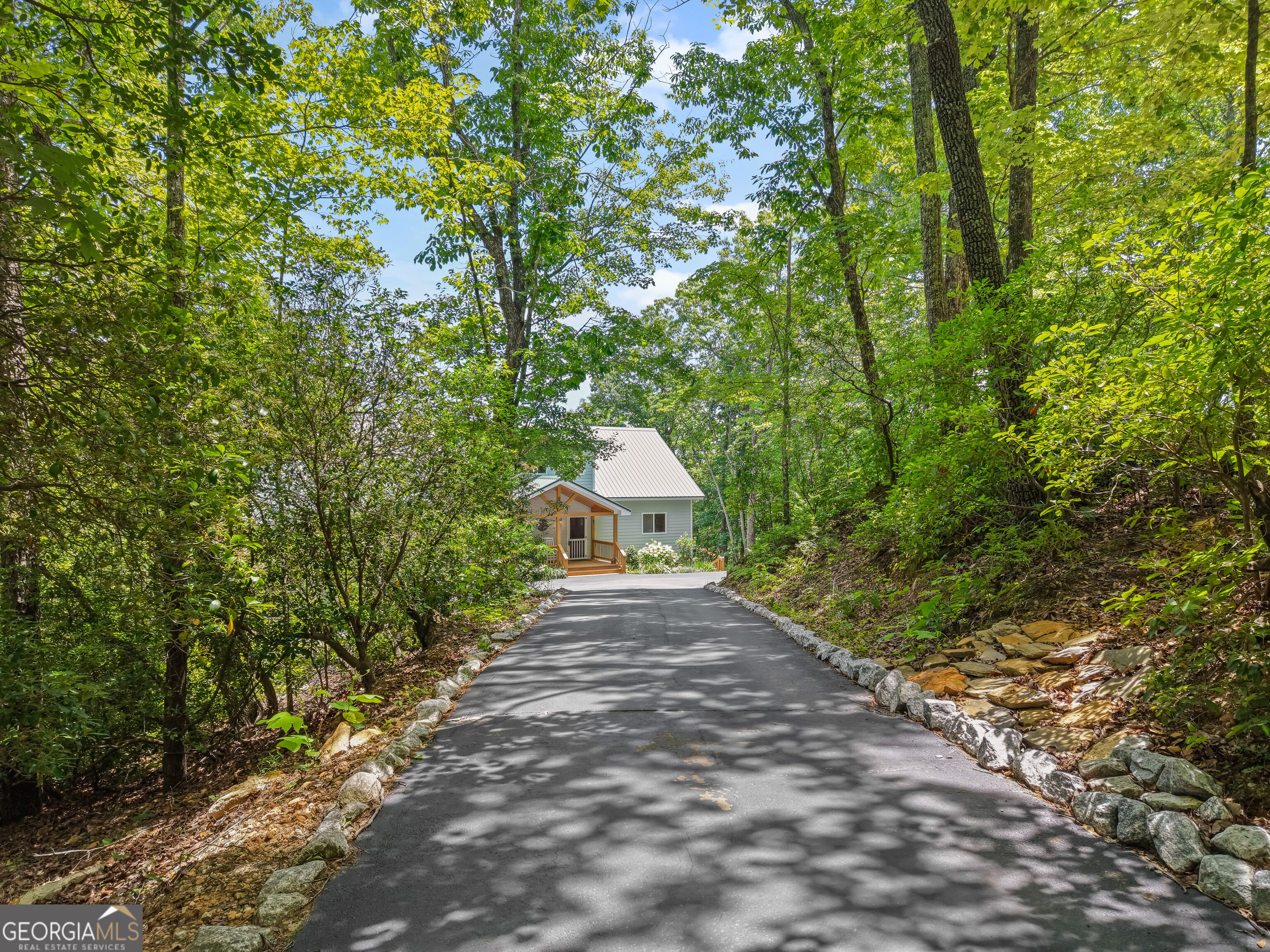 557 Walnut Grove Lane Tiger GA 30576