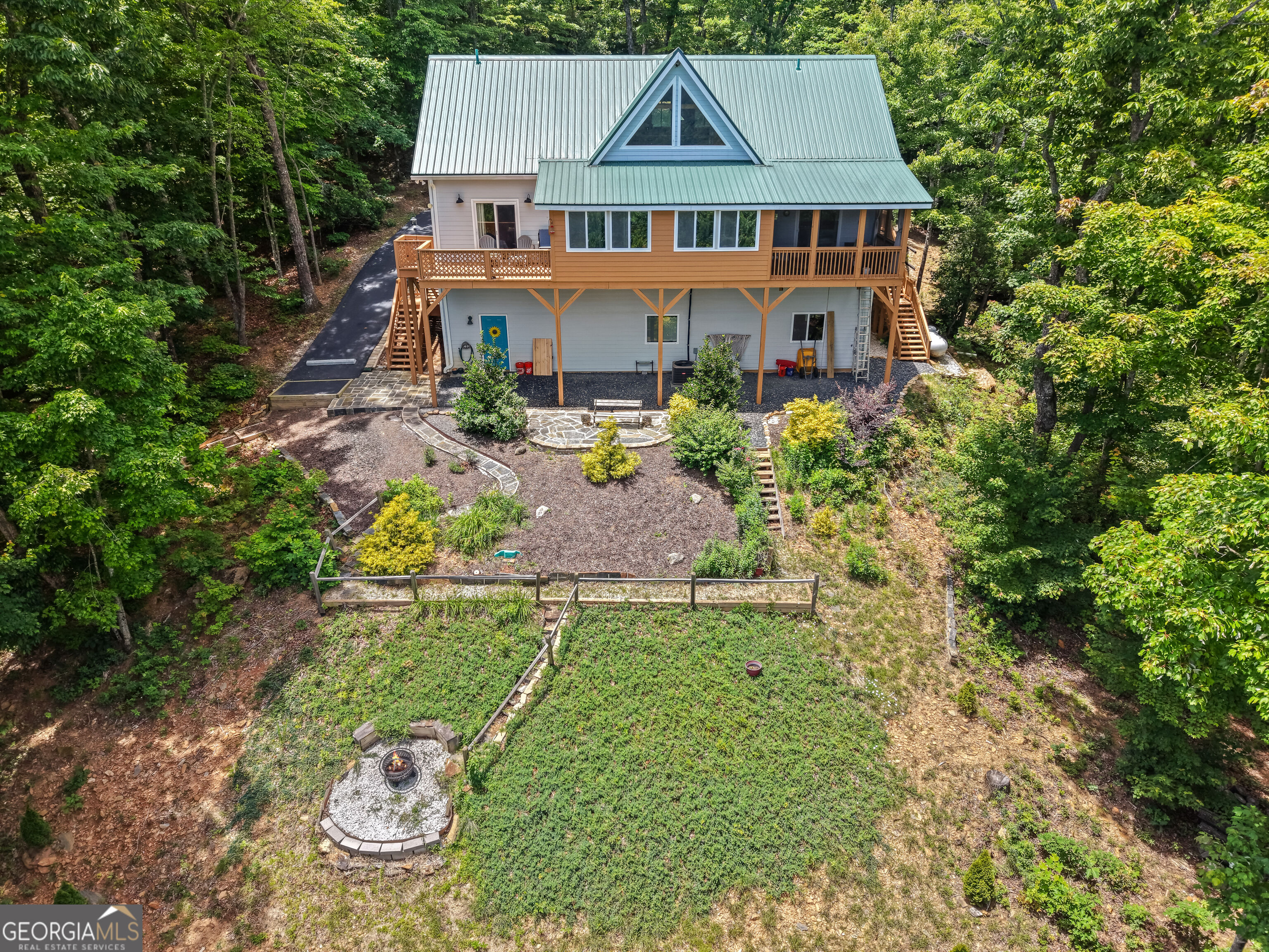 557 Walnut Grove Lane Tiger GA 30576