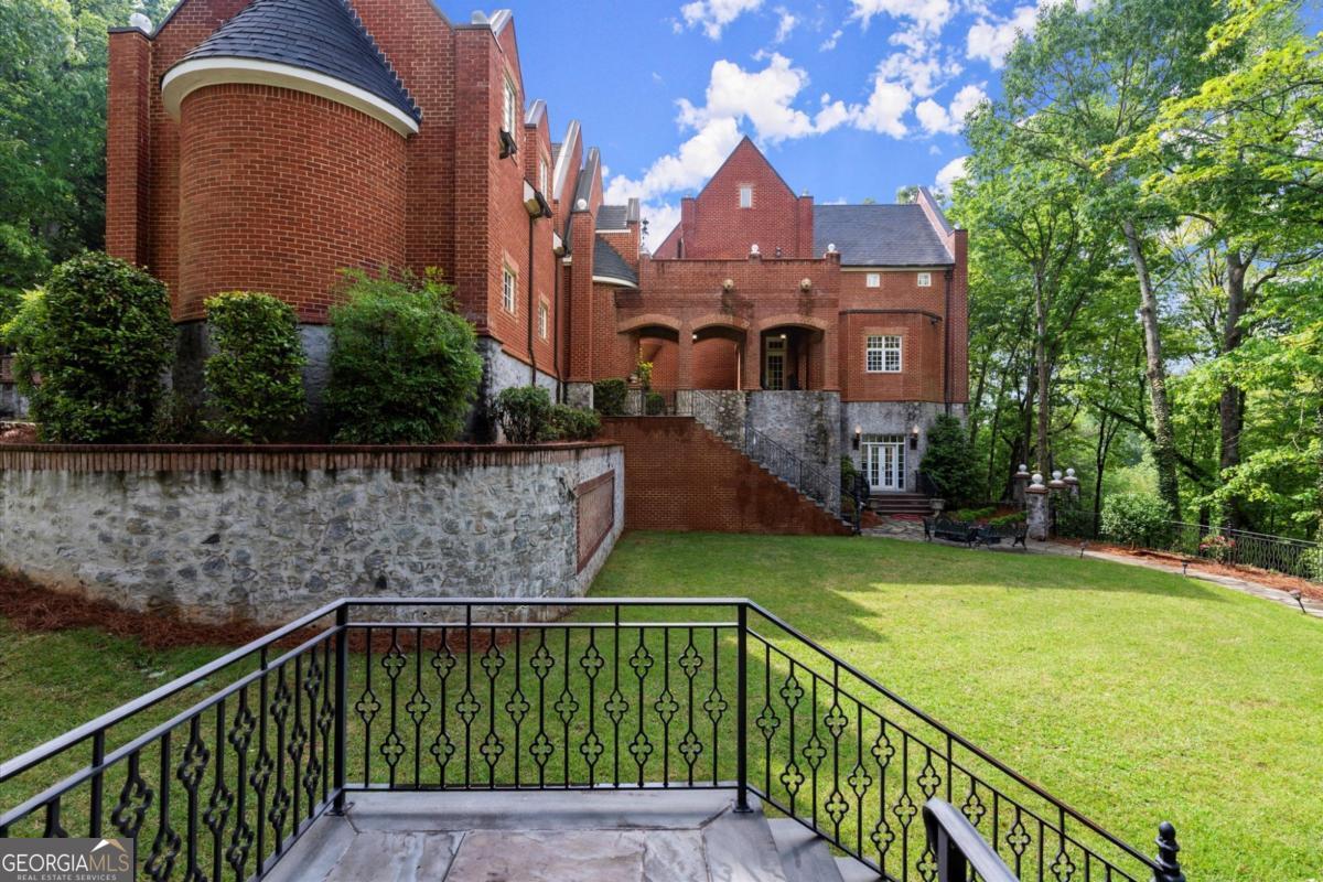 3863 Streamside Drive S Marietta GA 30067