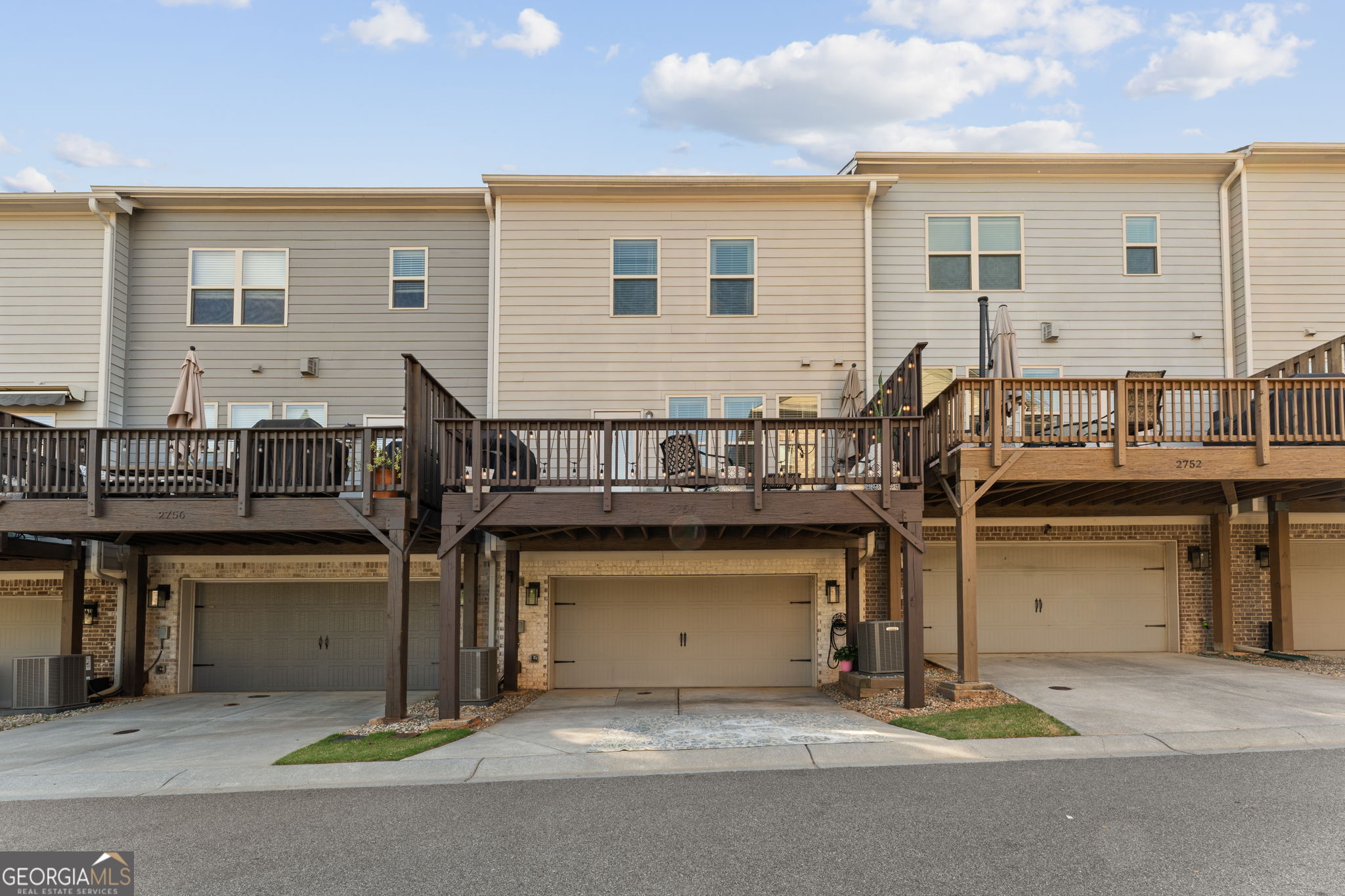 2754 Fullers Alley Kennesaw GA 30144
