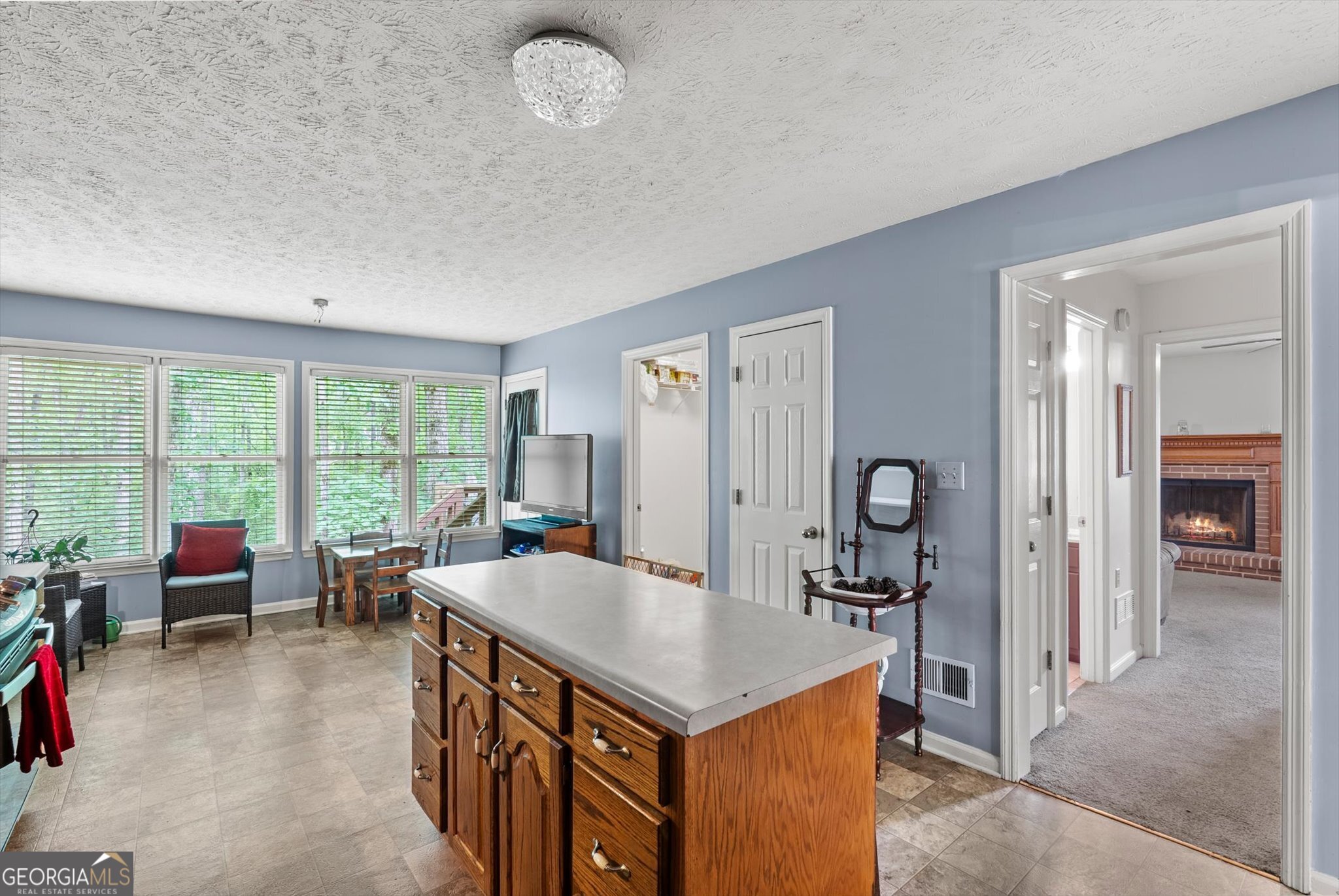 165 Hayes Circle Rex GA 30273