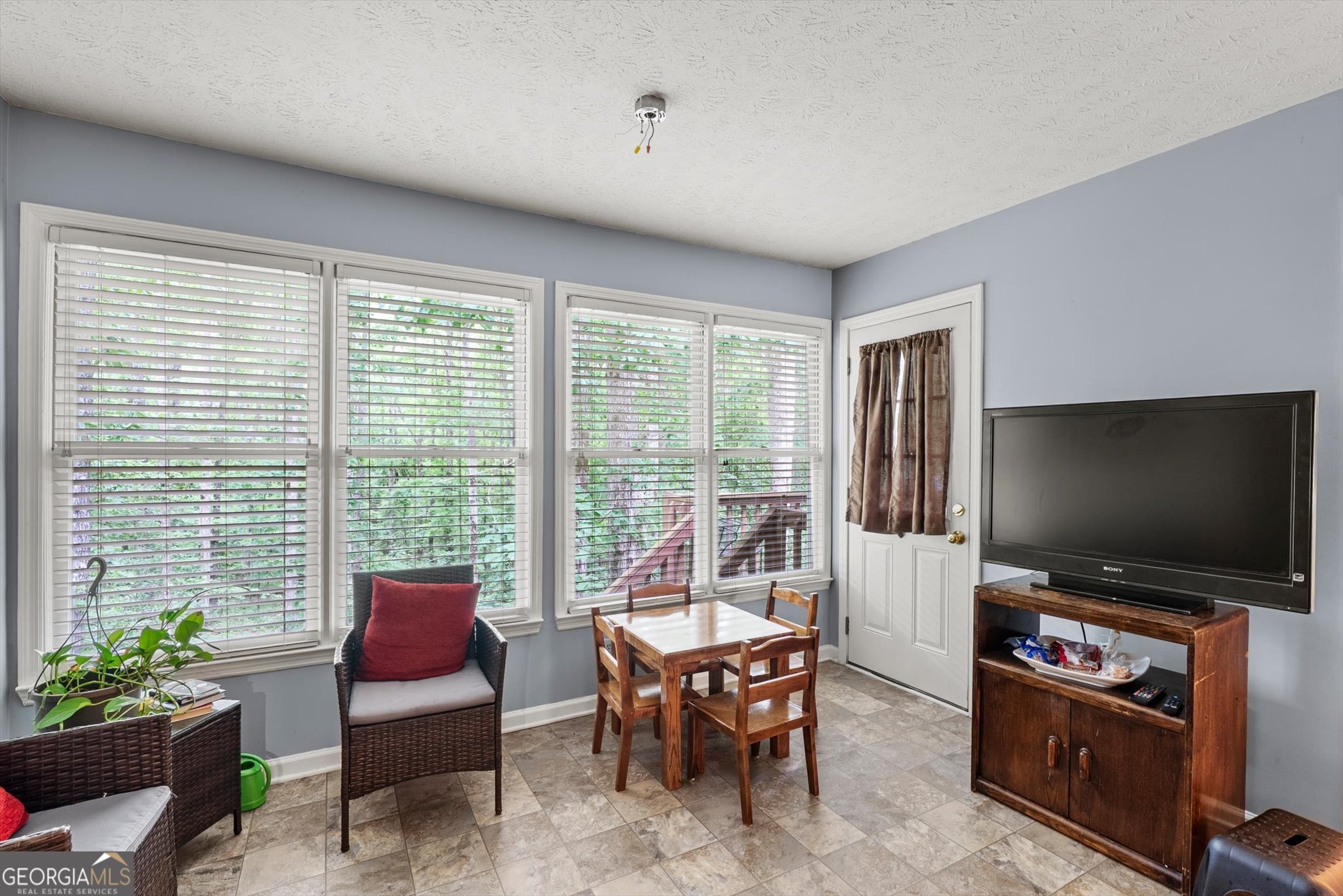 165 Hayes Circle Rex GA 30273