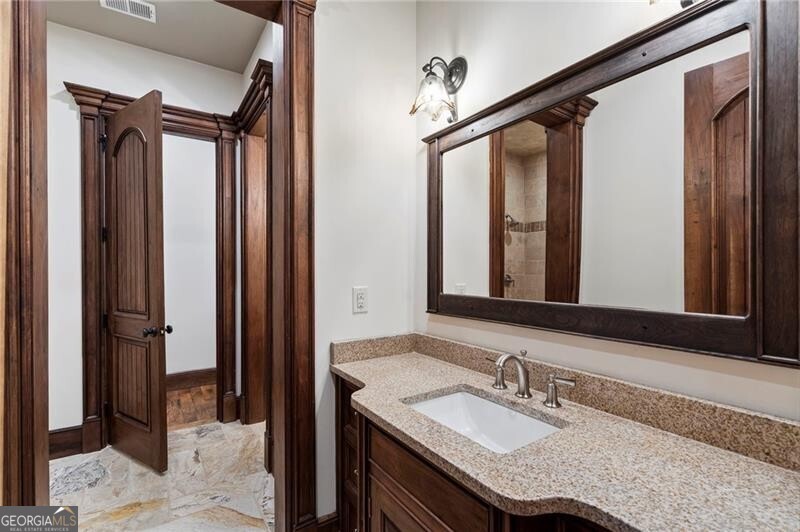 989 Middle Fork Trail Suwanee GA 30024