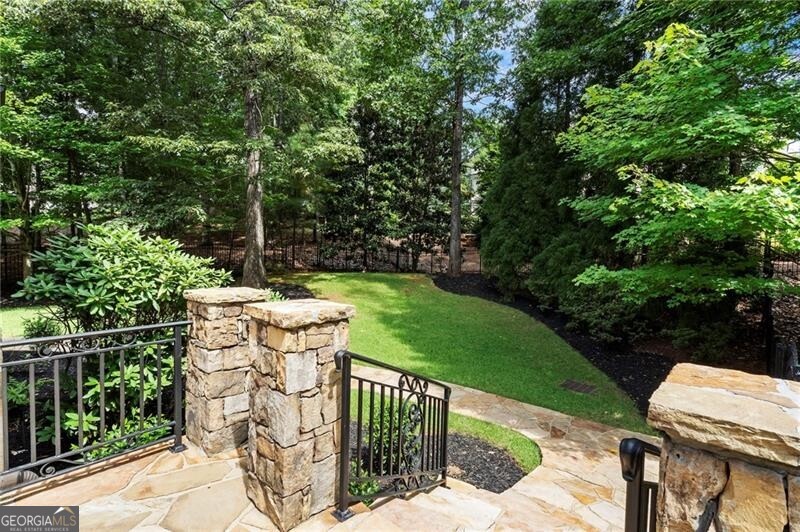 989 Middle Fork Trail Suwanee GA 30024