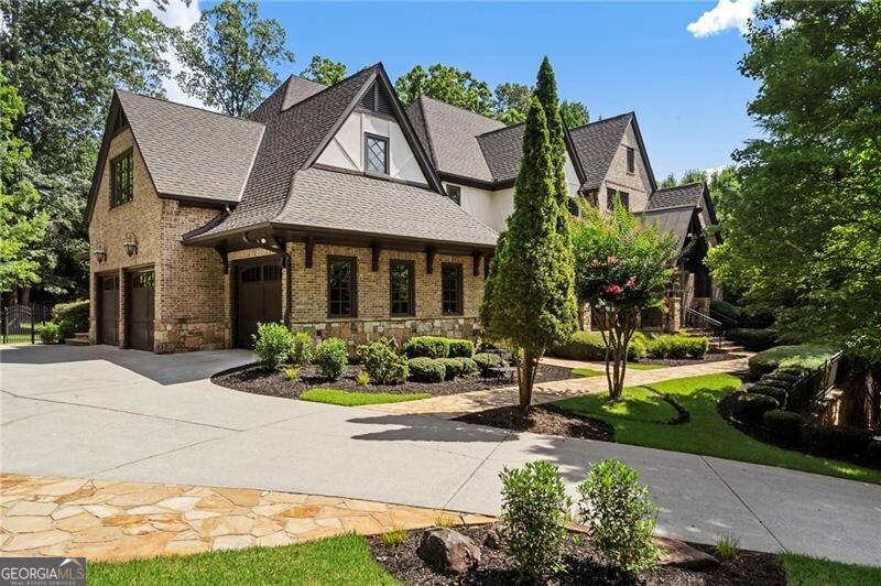 989 Middle Fork Trail Suwanee GA 30024