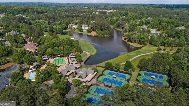 989 Middle Fork Trail Suwanee GA 30024