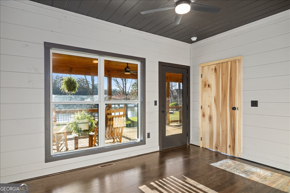 579 Twin Mountain Lake Circle Talking Rock GA 30175