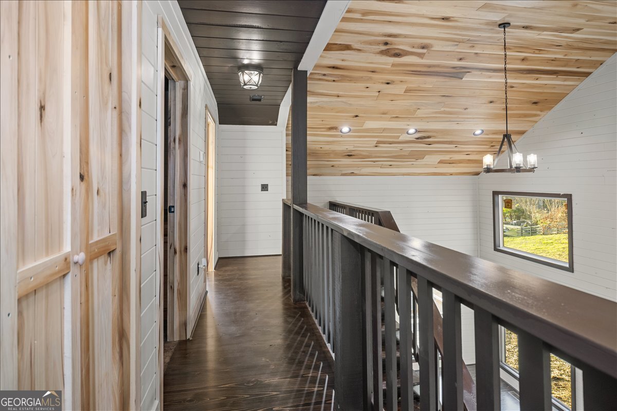 579 Twin Mountain Lake Circle Talking Rock GA 30175