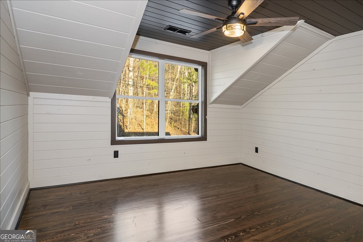 579 Twin Mountain Lake Circle Talking Rock GA 30175