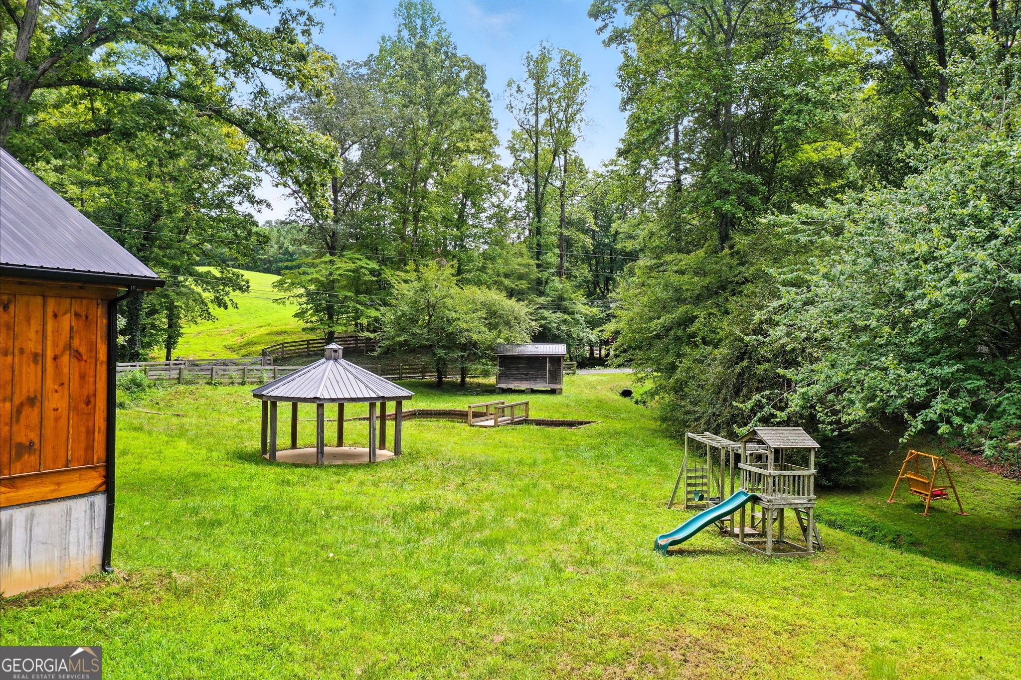 579 Twin Mountain Lake Circle Talking Rock GA 30175