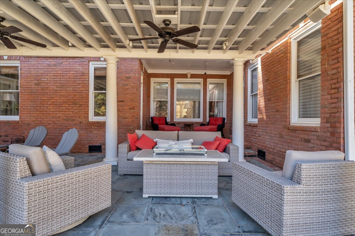 2079 Highway 85 Senoia GA 30276