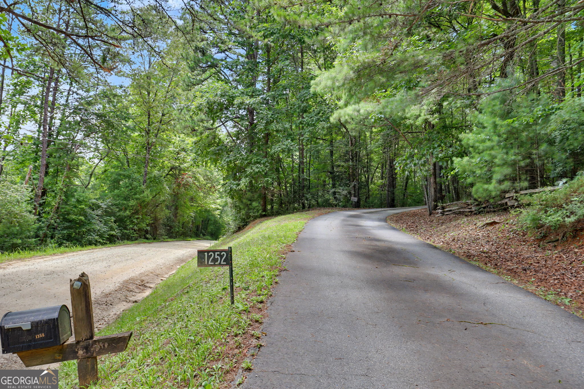 1252 Worley Creek Road Lakemont GA 30552