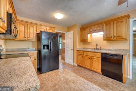 727 Bell Creek Road Hiawassee GA 30546