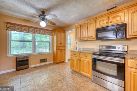 727 Bell Creek Road Hiawassee GA 30546