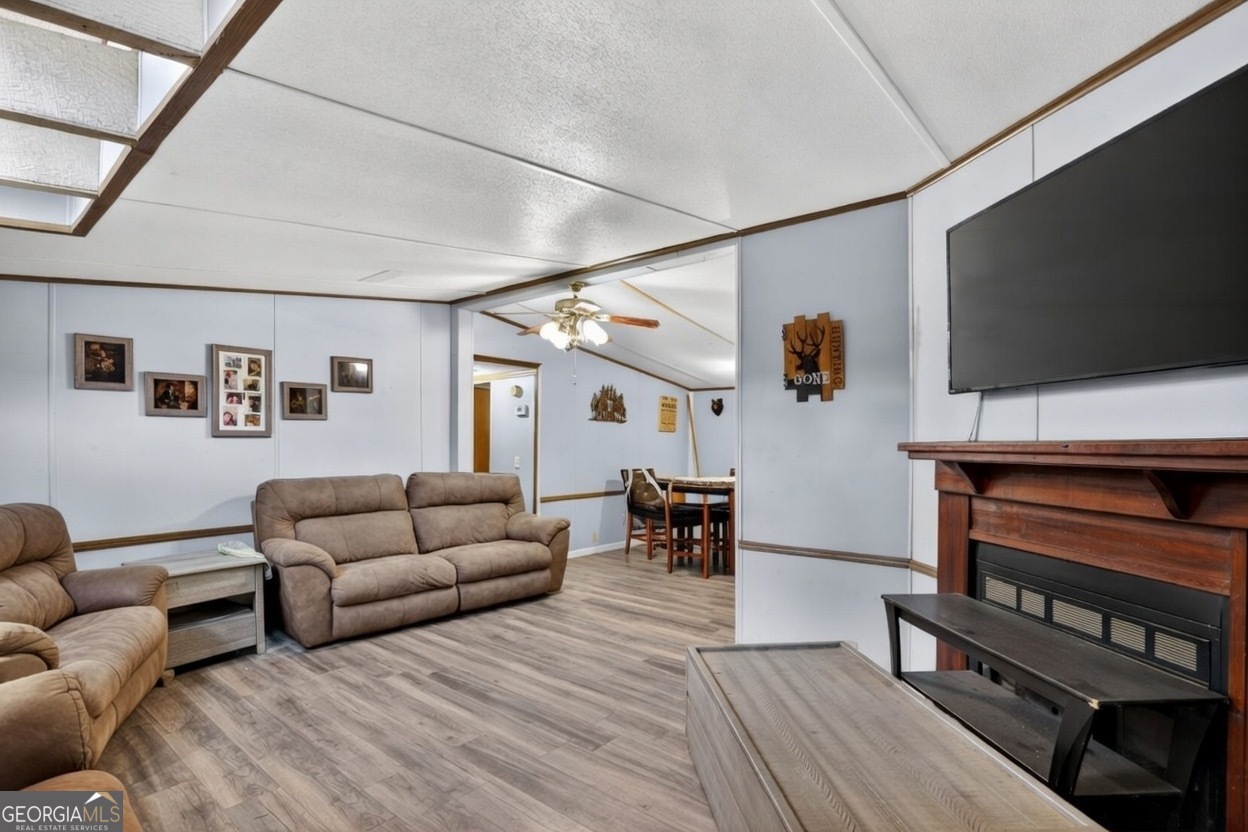 211 NW Ousley Street Poulan GA 31781