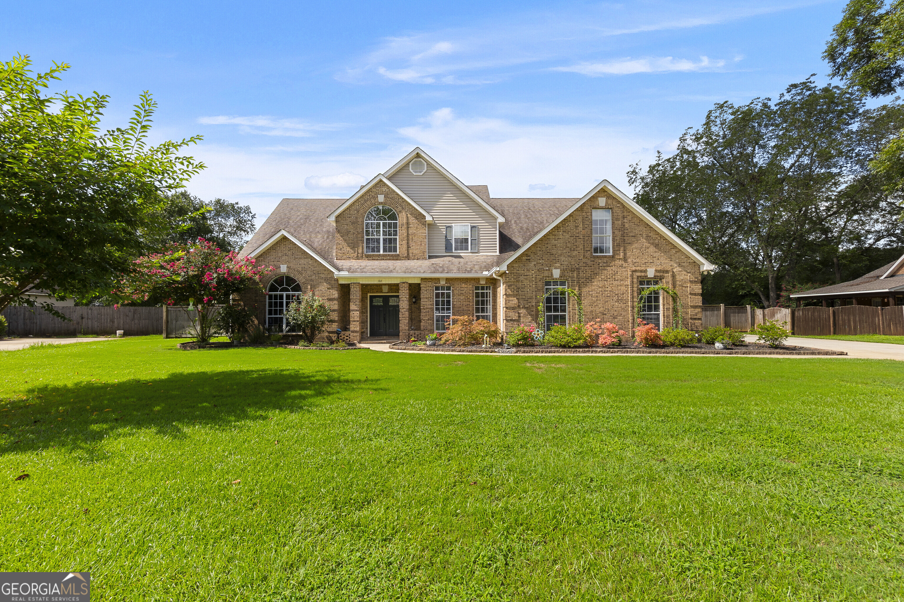 102 White Columns Drive Kathleen GA 31047