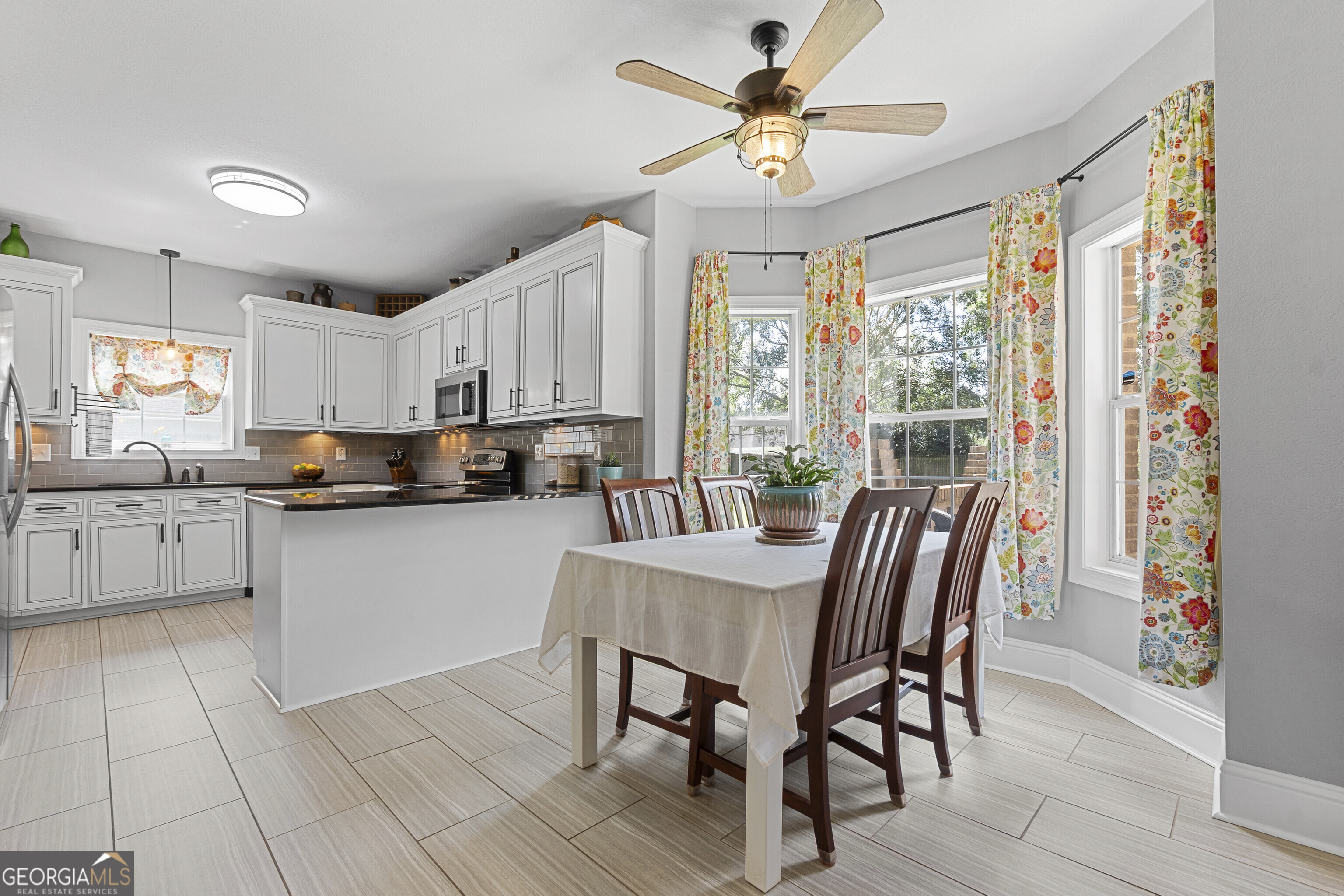 102 White Columns Drive Kathleen GA 31047