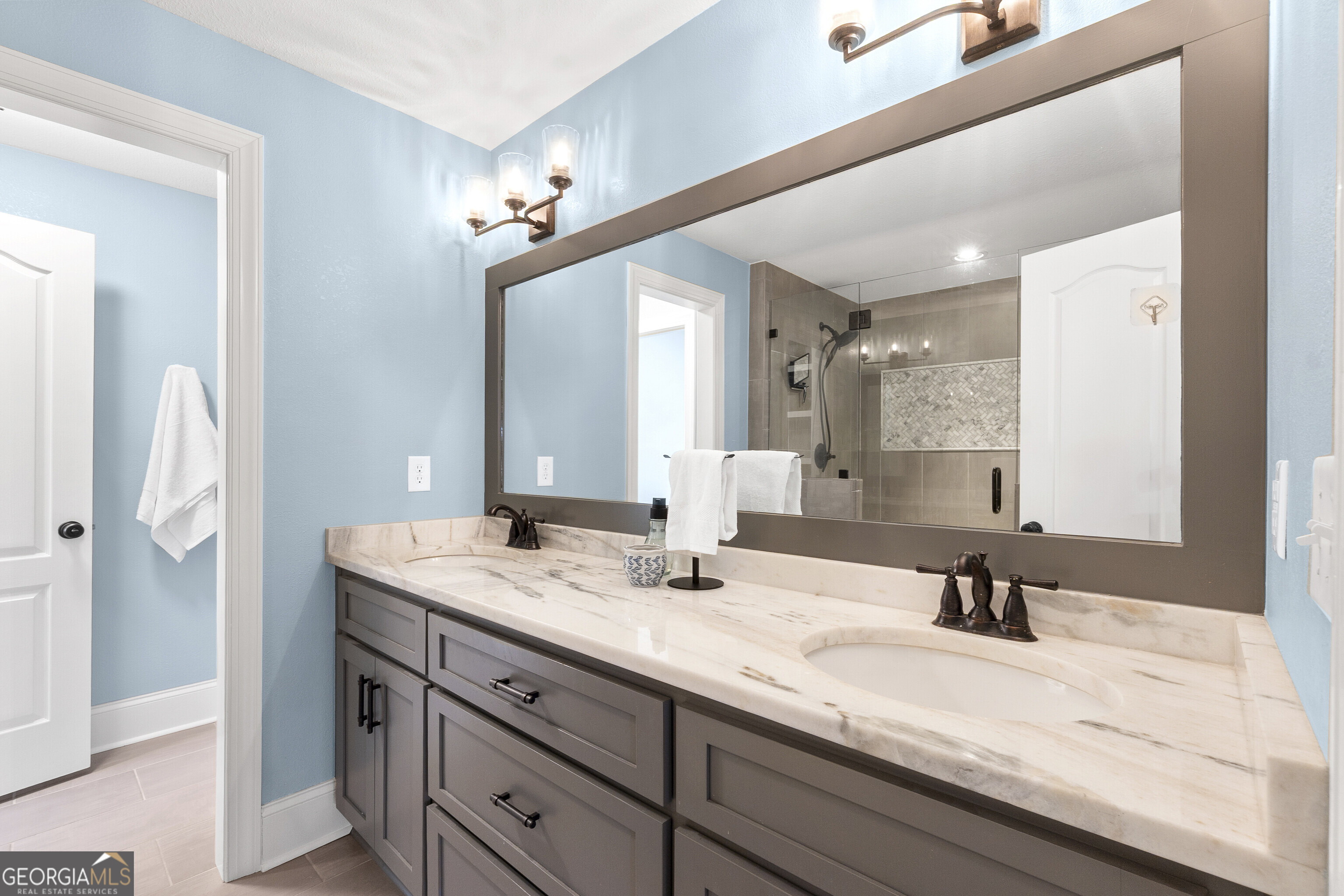 102 White Columns Drive Kathleen GA 31047