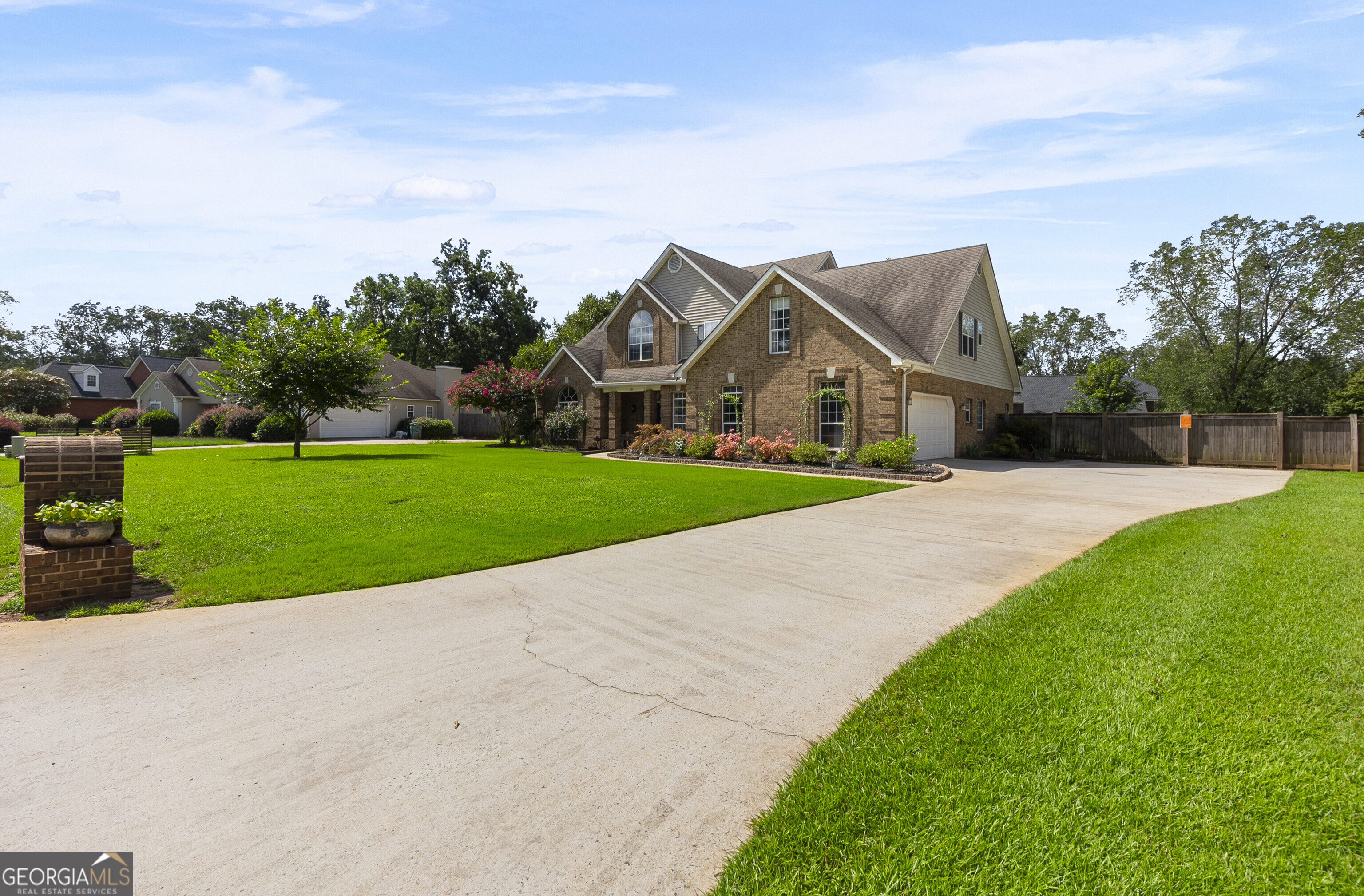 102 White Columns Drive Kathleen GA 31047