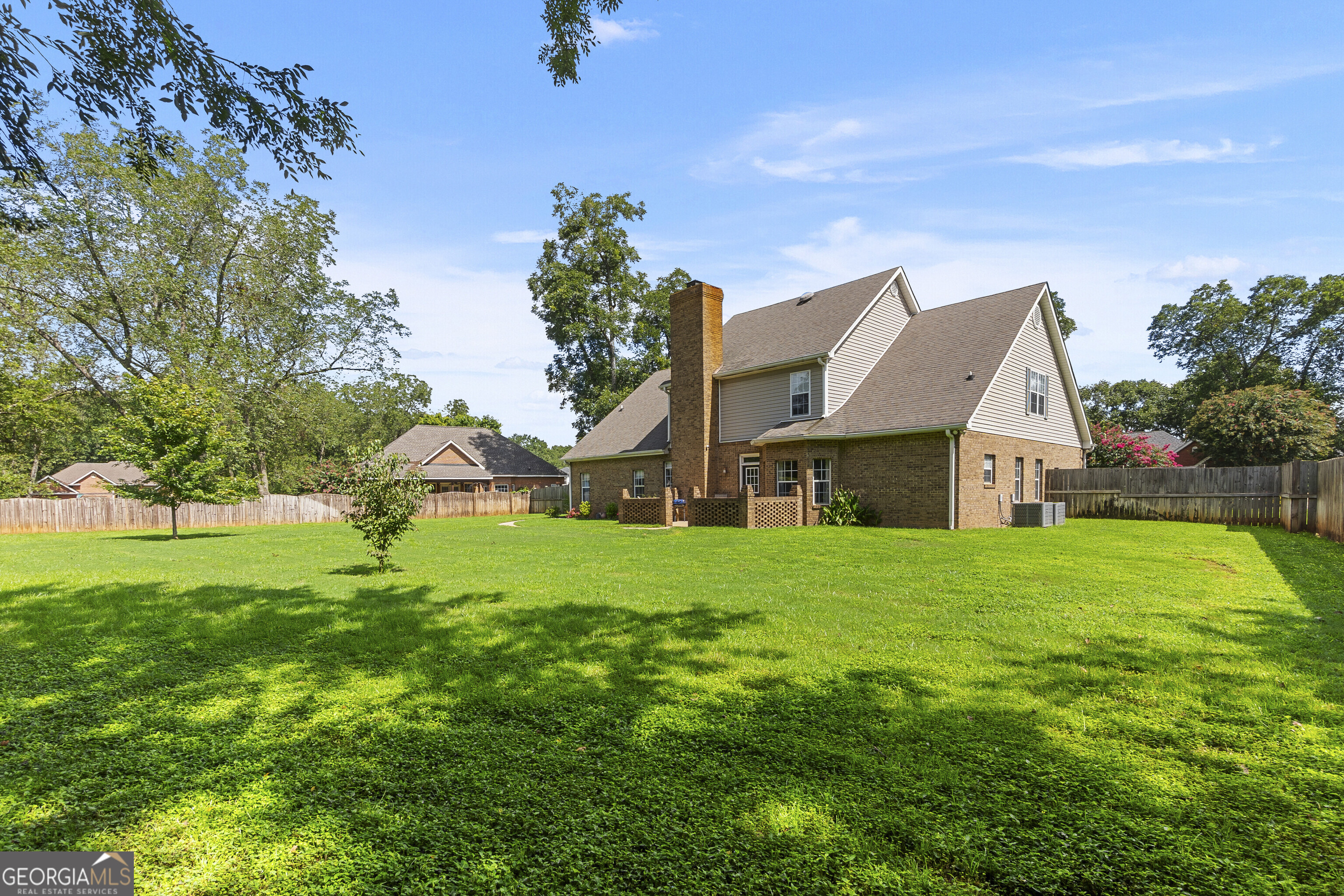 102 White Columns Drive Kathleen GA 31047