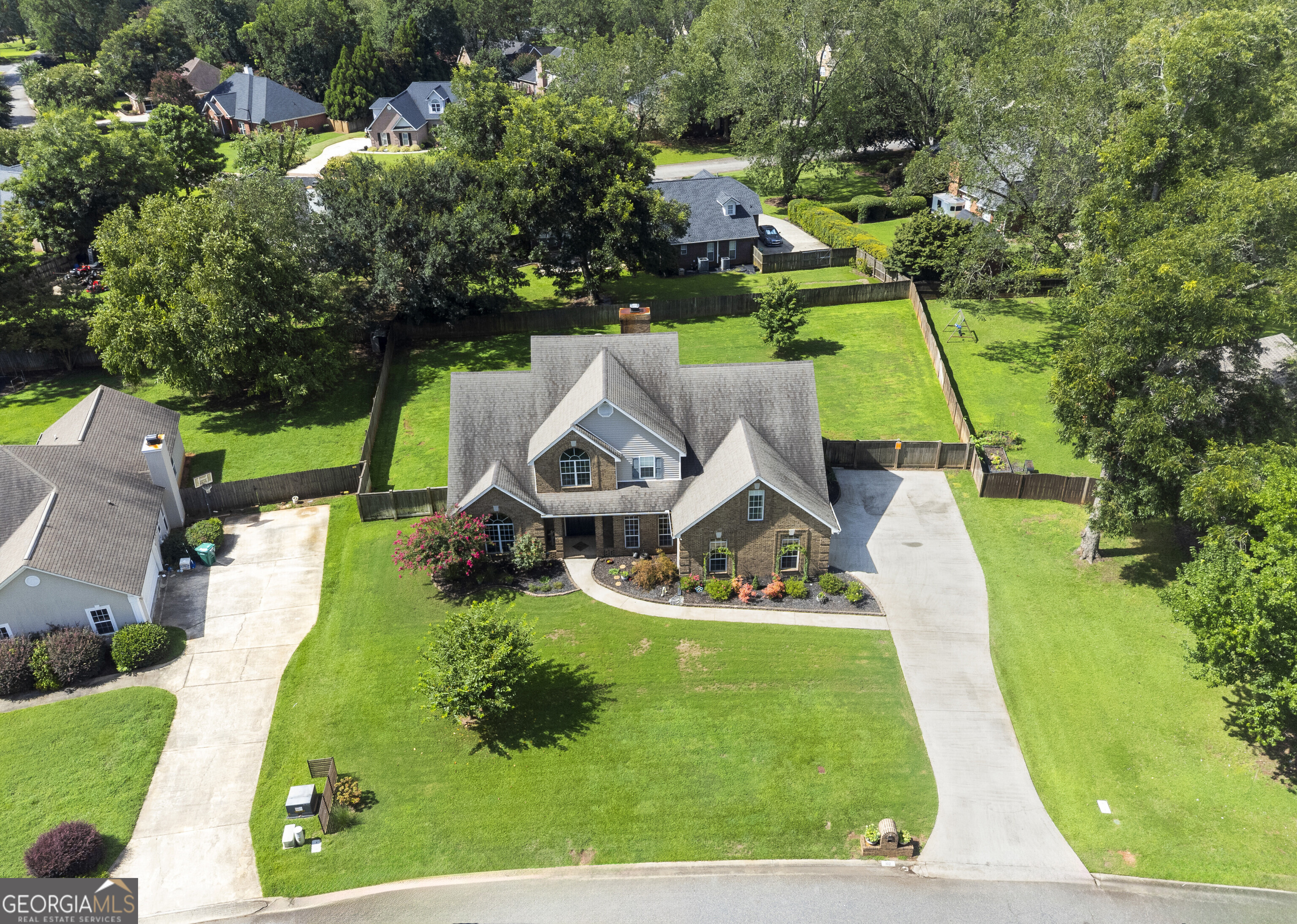 102 White Columns Drive Kathleen GA 31047