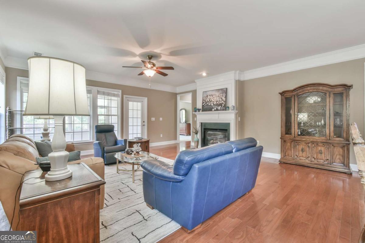5907 Chimney Rock Drive Hoschton GA 30548