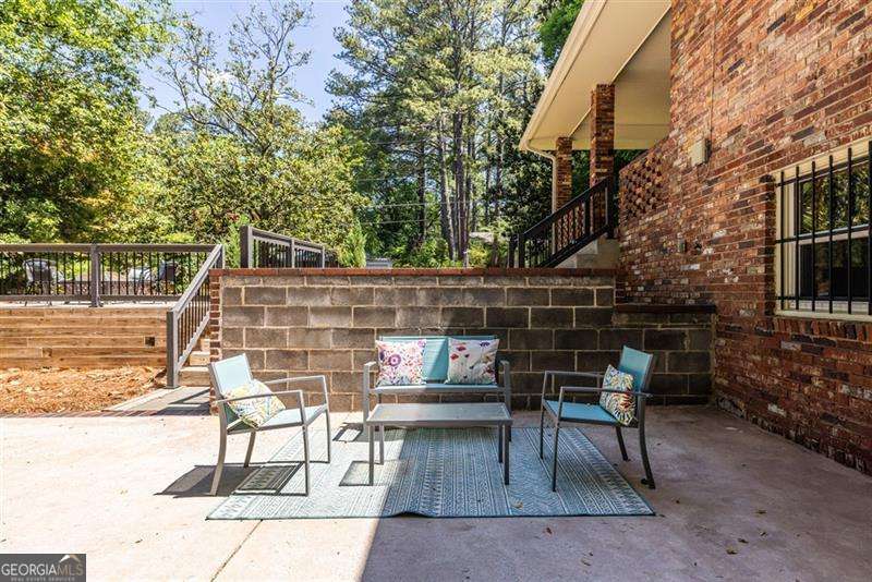 1684 Cartwright Court Decatur GA 30033