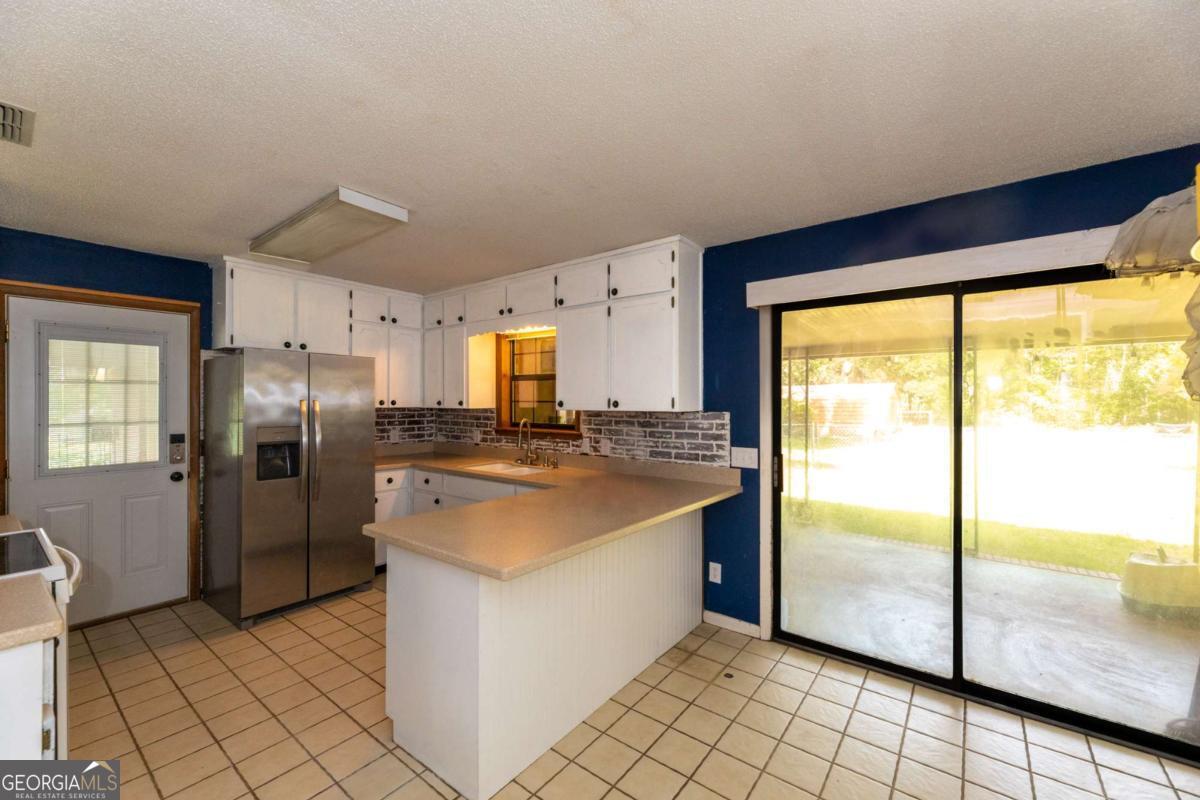 274 S Anita Street Waycross GA 31503