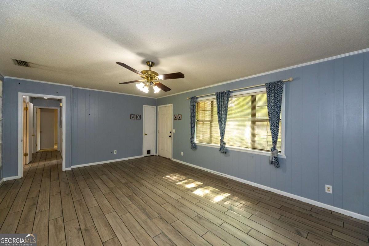 274 S Anita Street Waycross GA 31503