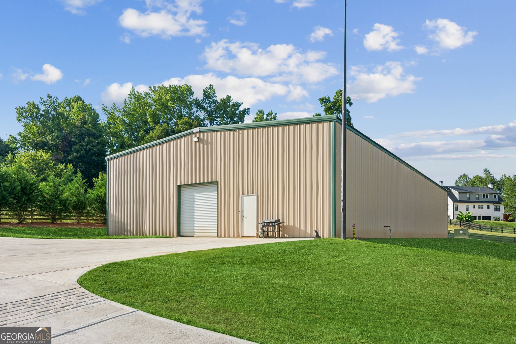 10004 Free Home Highway Canton GA 30115