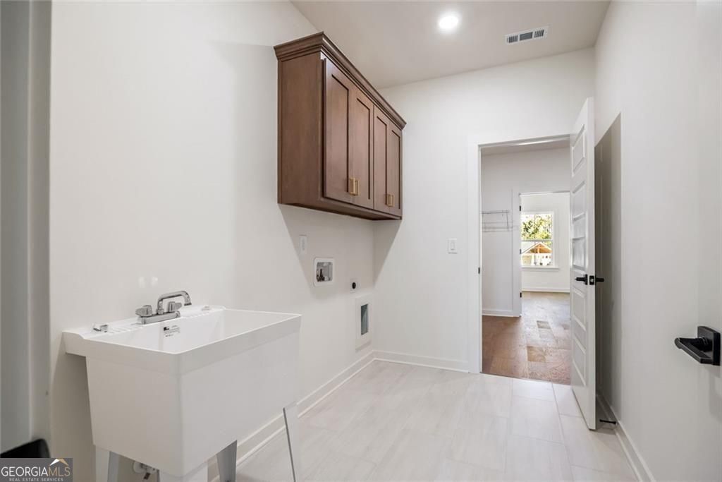 8415 Beryl Overlook Gainesville GA 30506
