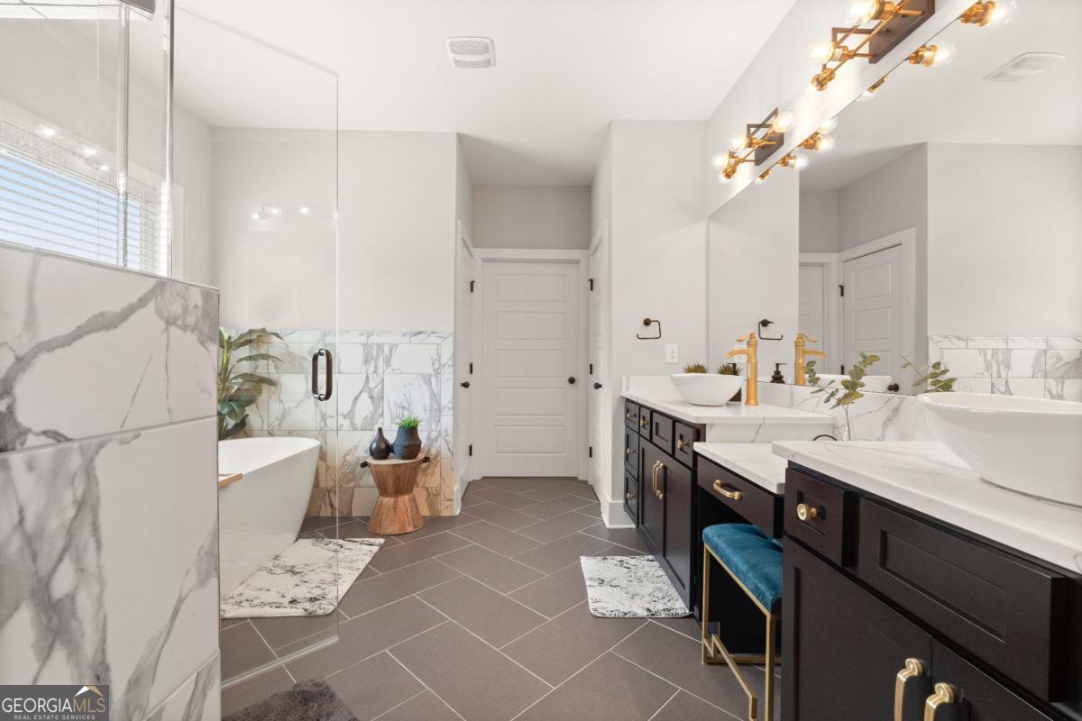 5971 Park Bay Court Flowery Branch GA 30542