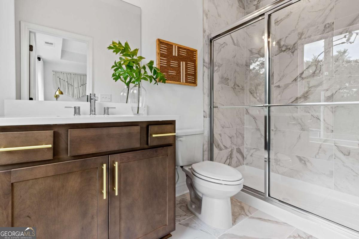 1926 Rogers Court Atlanta GA 30318