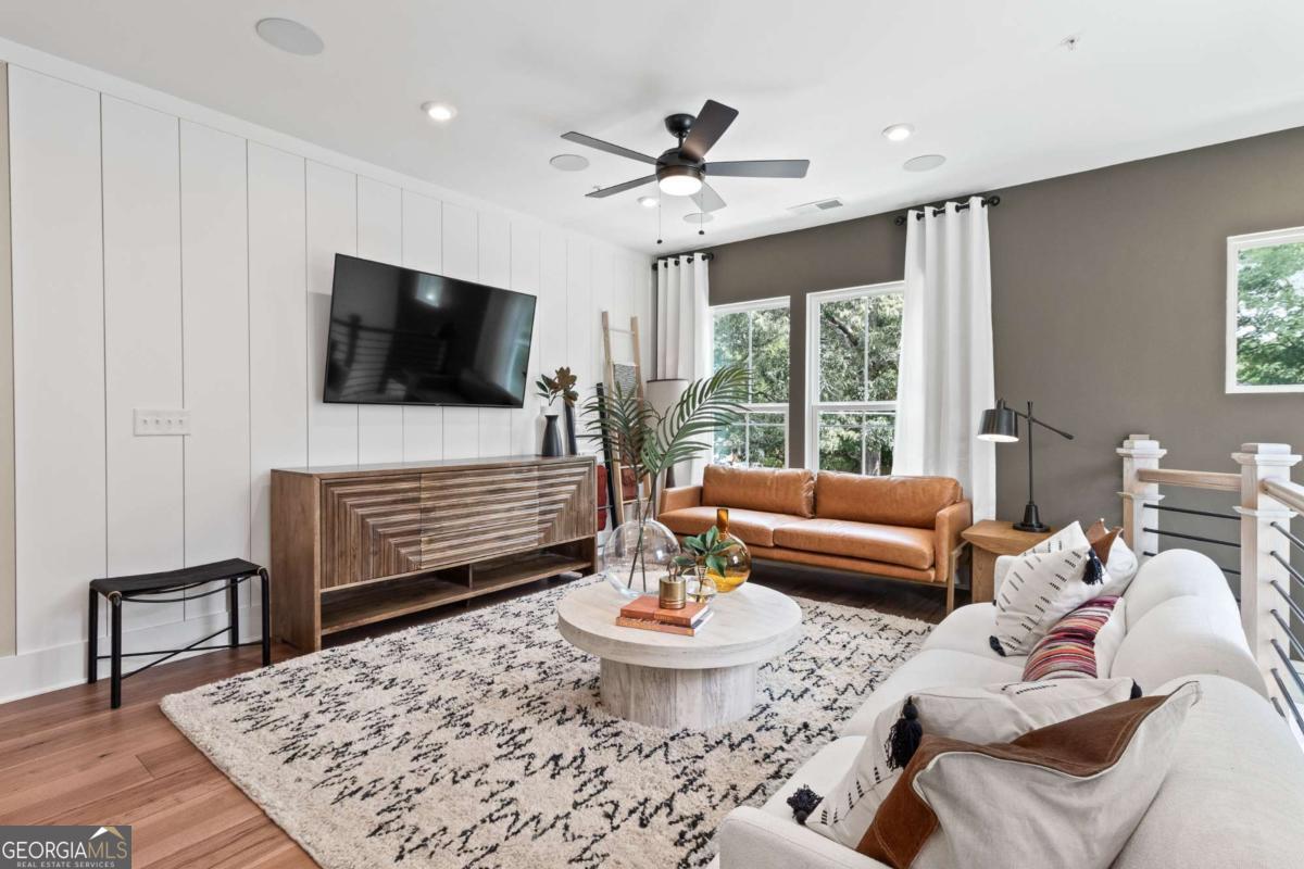 1926 Rogers Court Atlanta GA 30318