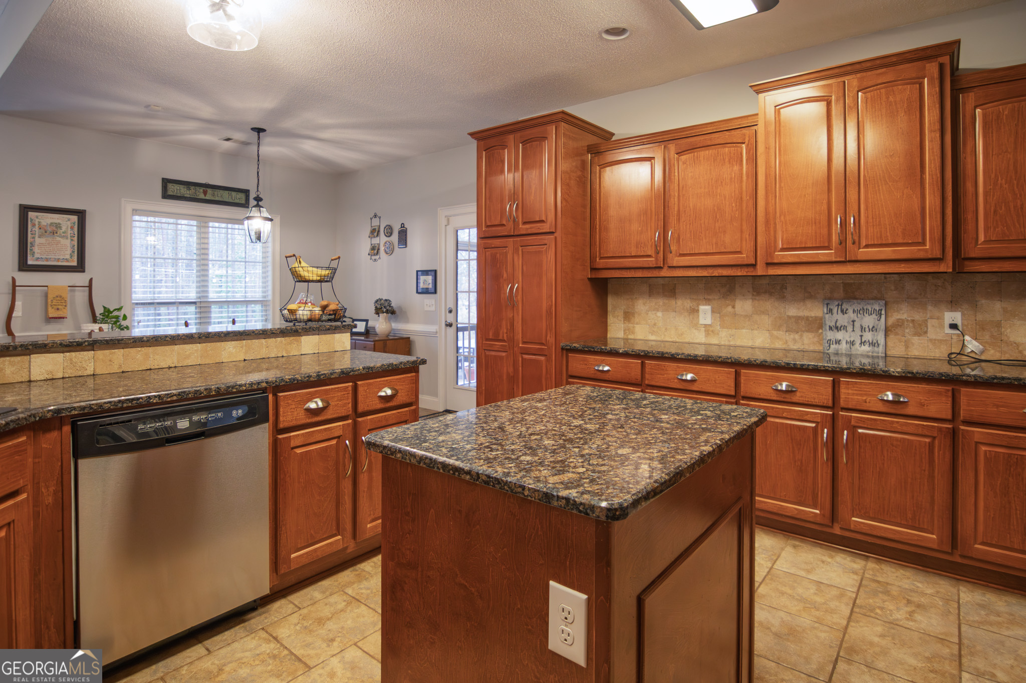 202 Winding Lake Drive Hamilton GA 31811