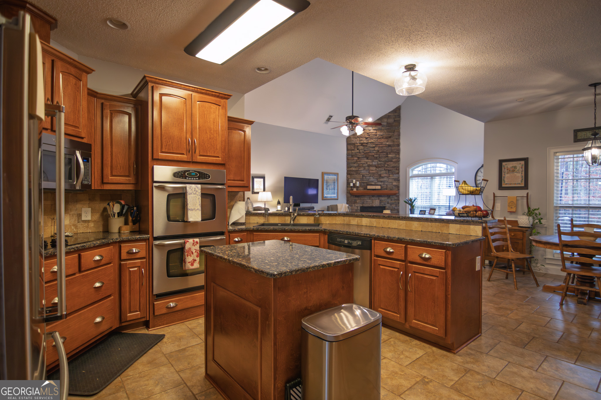 202 Winding Lake Drive Hamilton GA 31811