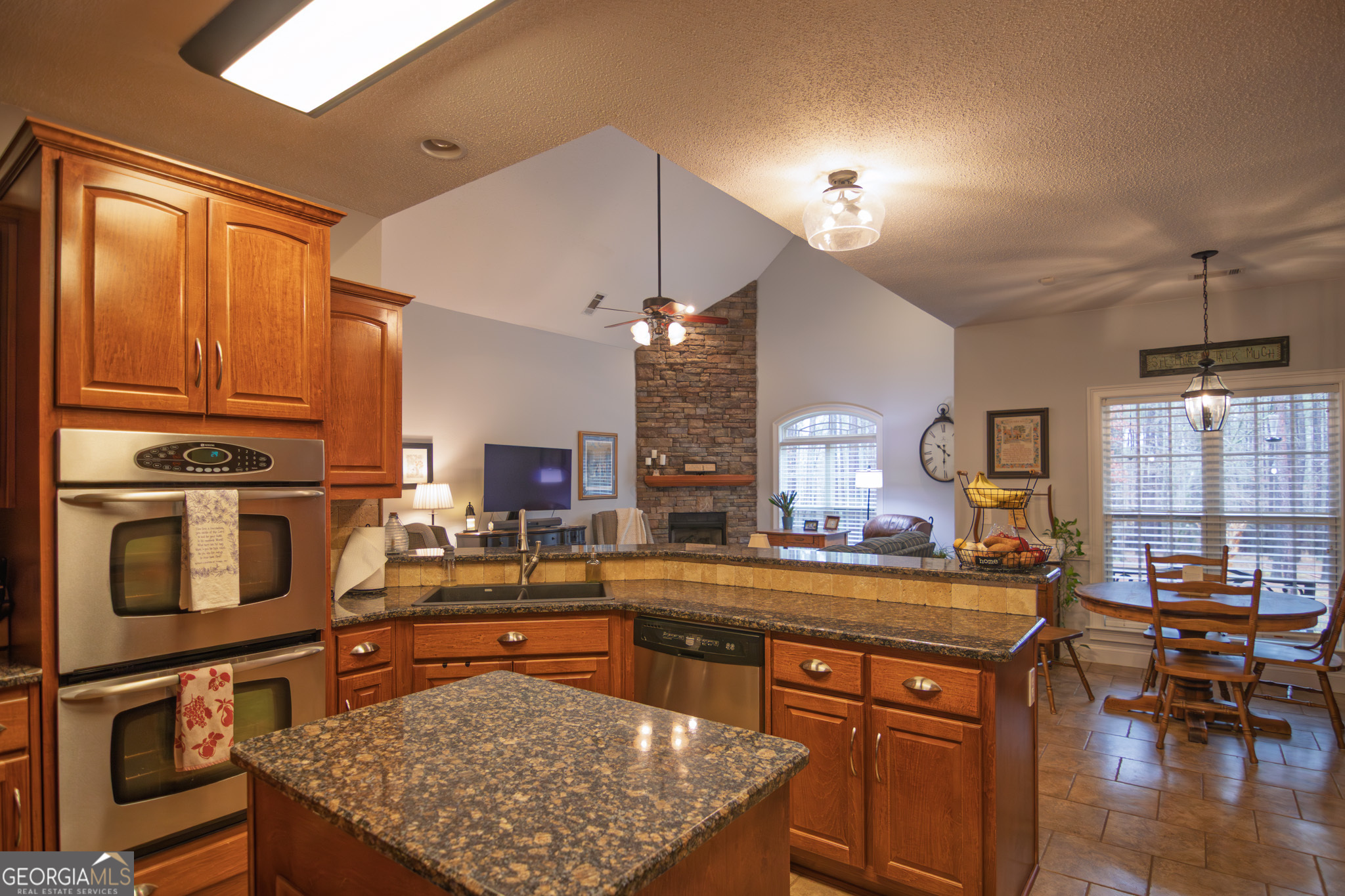 202 Winding Lake Drive Hamilton GA 31811