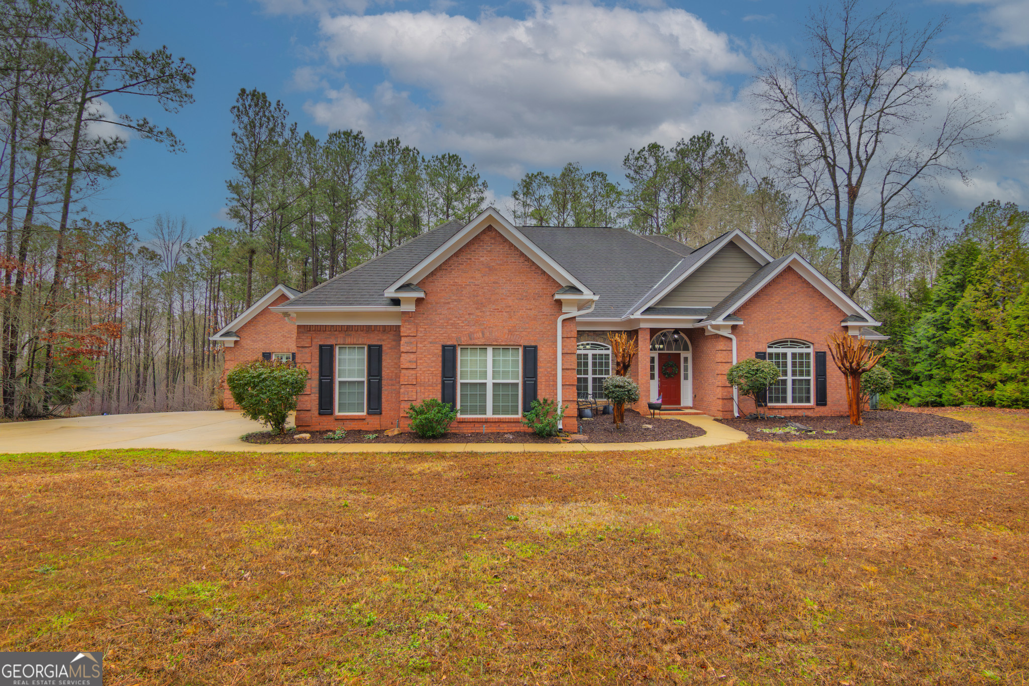 202 Winding Lake Drive Hamilton GA 31811