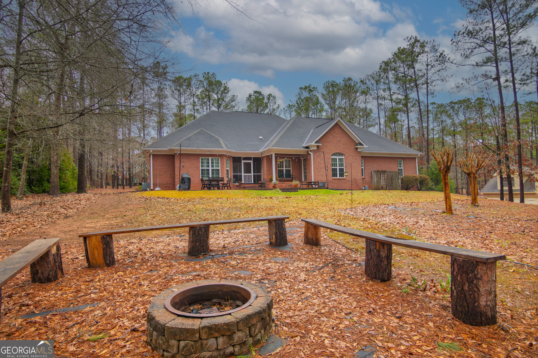 202 Winding Lake Drive Hamilton GA 31811