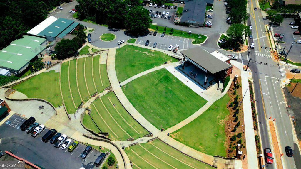 127 Swanee Lane Woodstock GA 30188