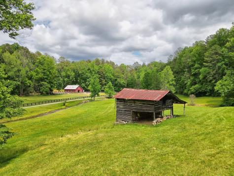 3622 Sandy Ford Road Clayton GA 30525