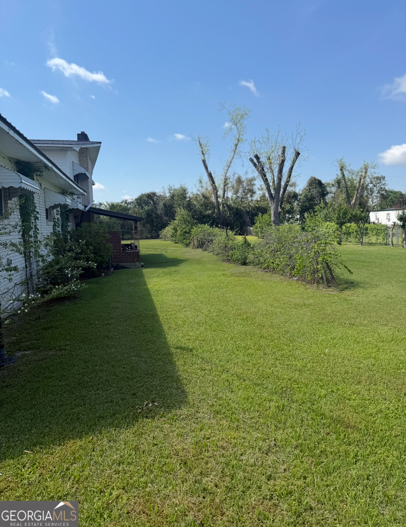 27 Park Lane Hazlehurst GA 31539