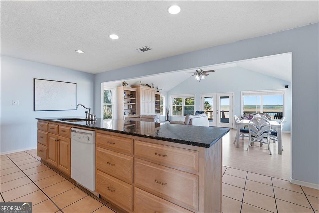 1116 Pleasure Point Lane NE Townsend GA 31331