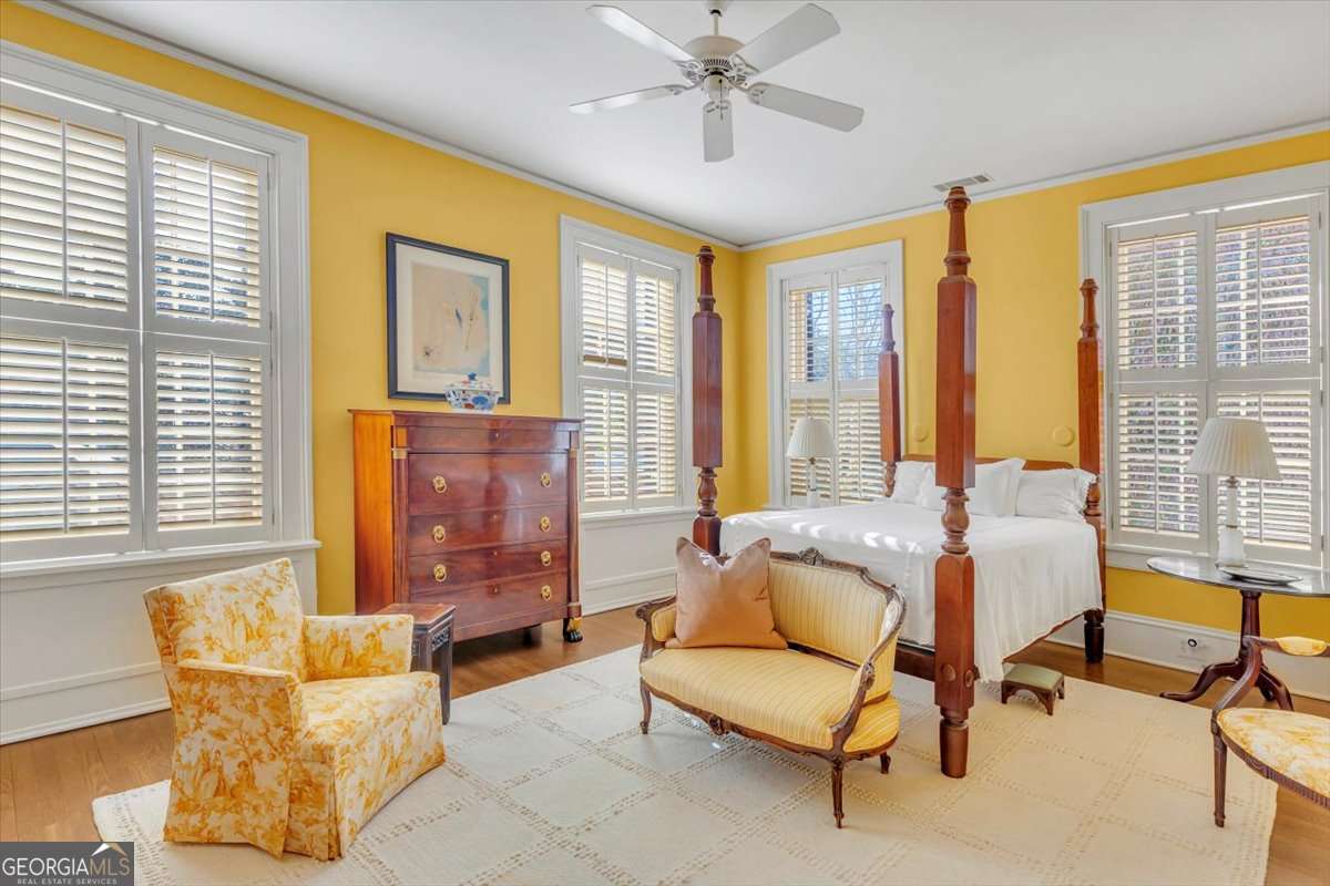 211 E Charlton Street Savannah GA 31401