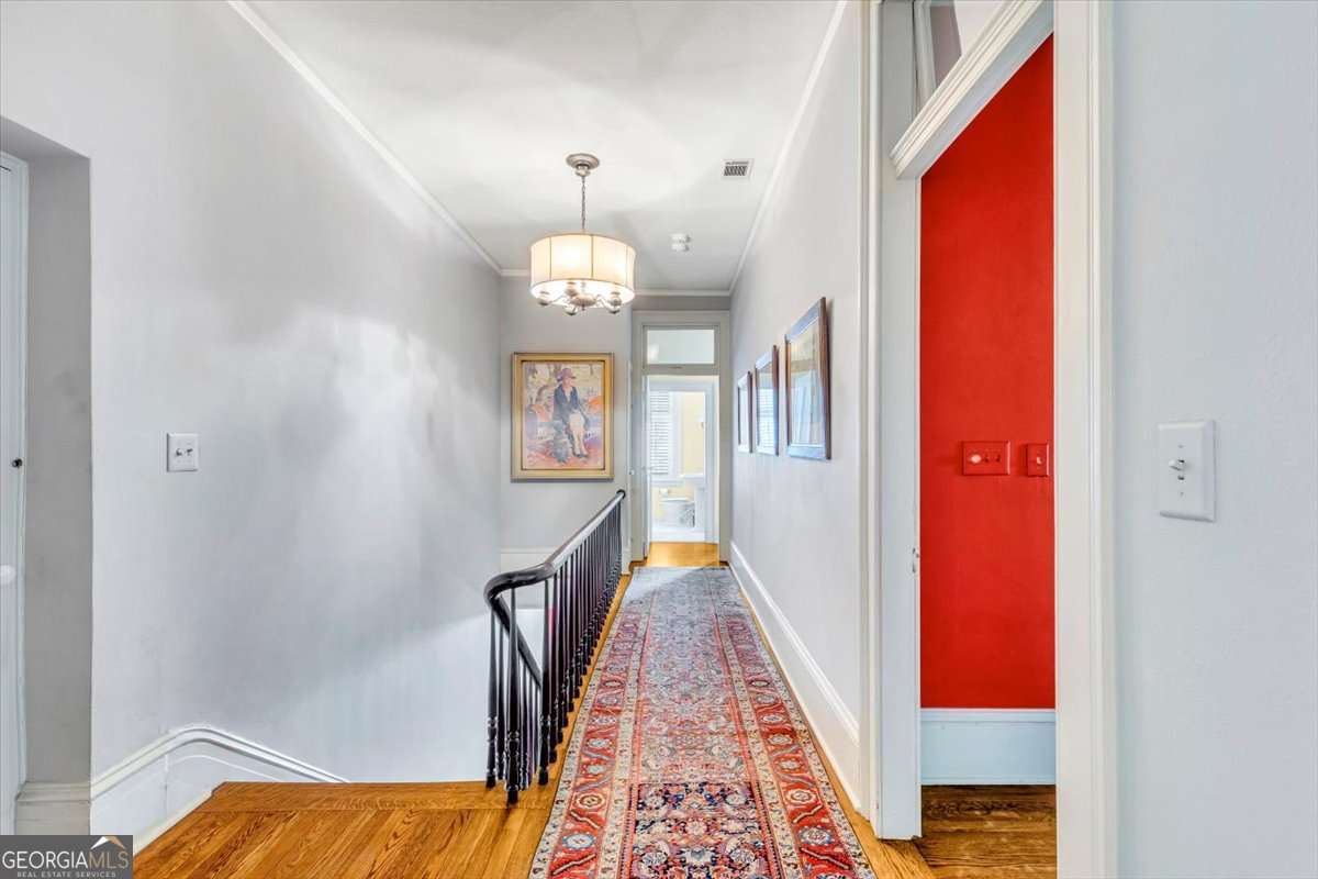 211 E Charlton Street Savannah GA 31401