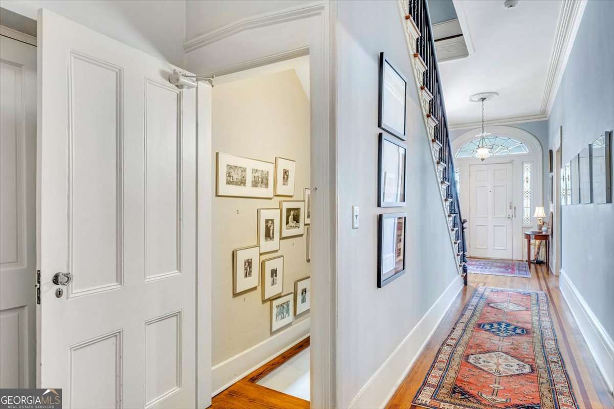 211 E Charlton Street Savannah GA 31401