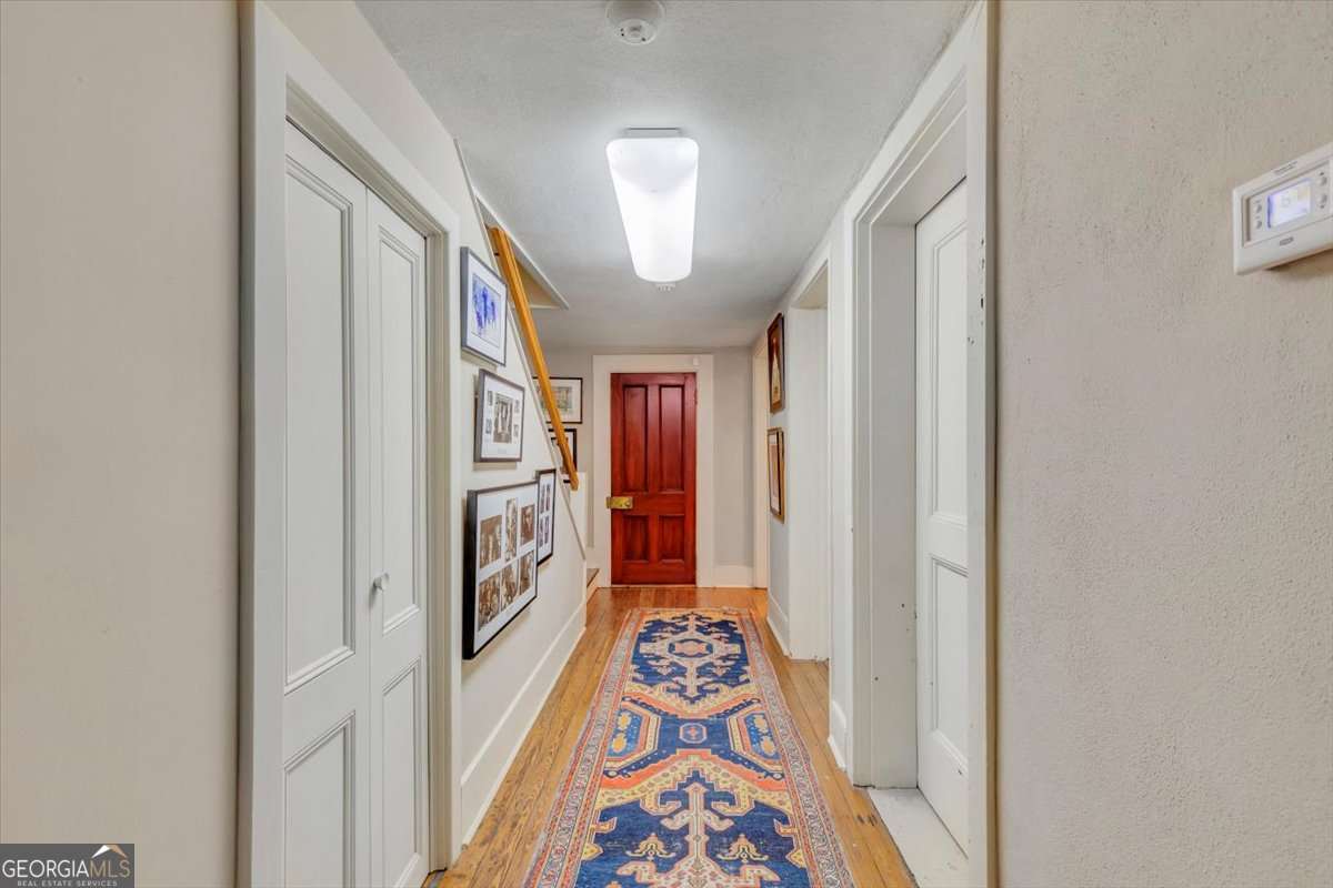 211 E Charlton Street Savannah GA 31401