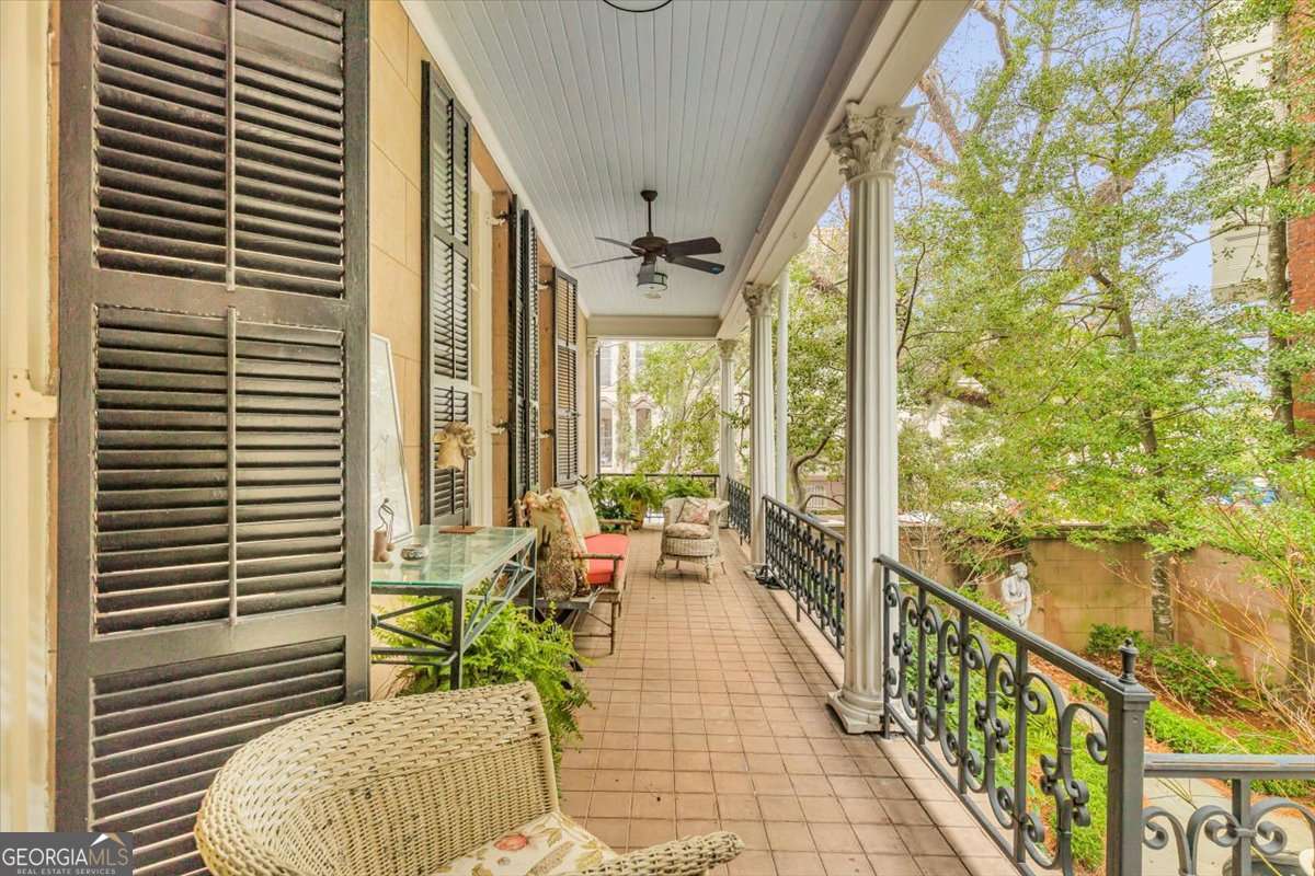 211 E Charlton Street Savannah GA 31401