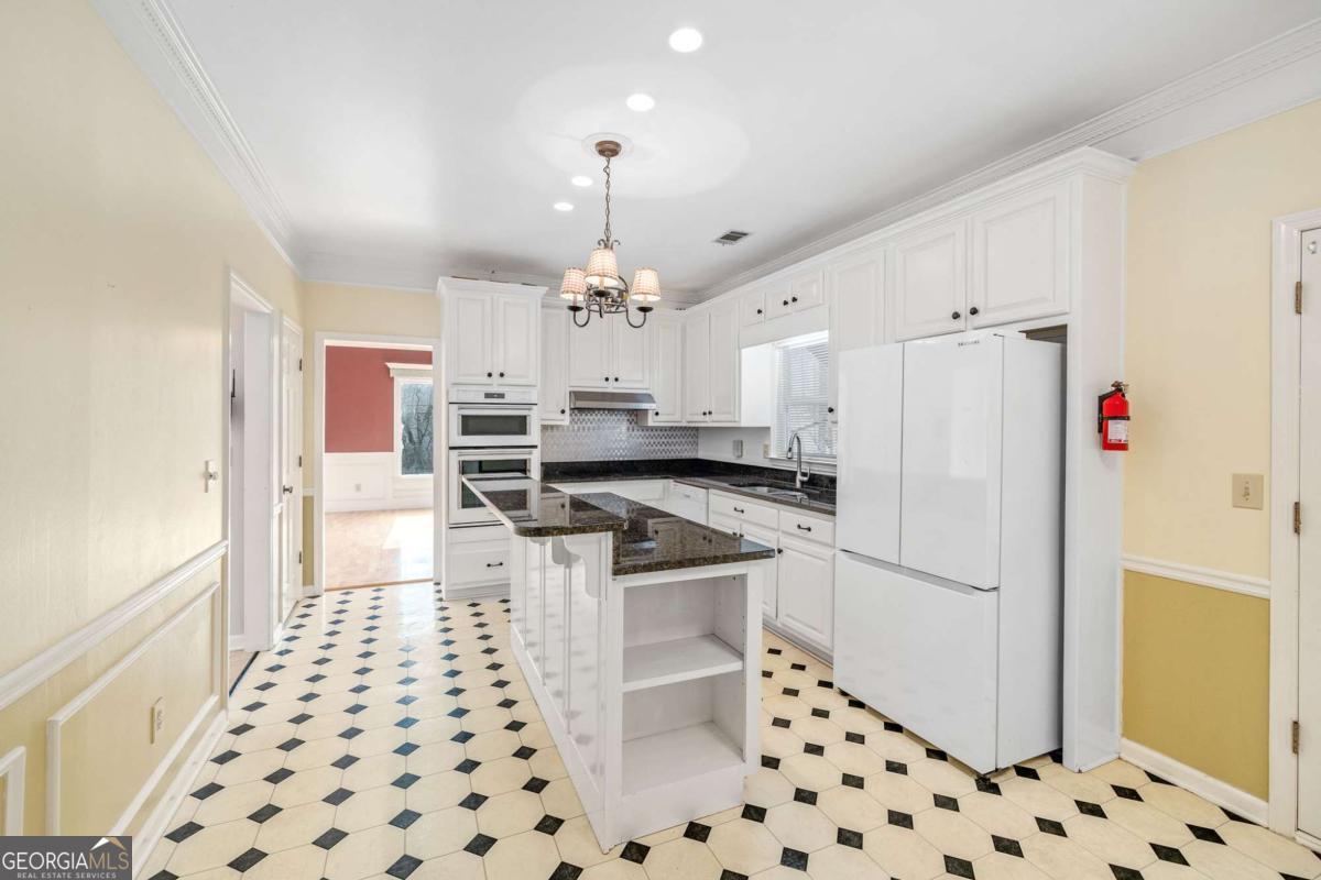 3374 Floral Court Suwanee GA 30024